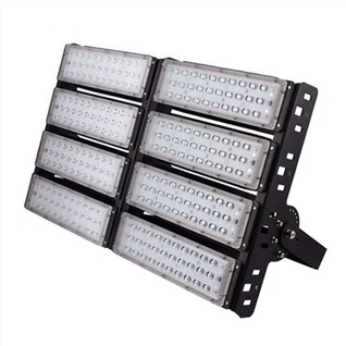 چراغ های سیلاب LED زمین فوتبال